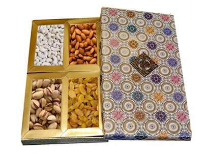 dry fruits gift boxes